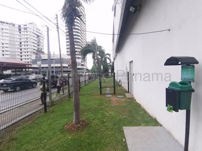 Se Vende Apartamento en San Francisco LA25-9233