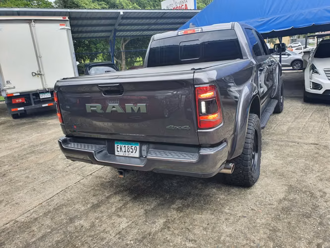 RAM RAM 1500 BIGHORN 2023
