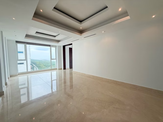 Apartamento Frente al Mar de 4 Recámaras en Venta en Marea Costa del Este