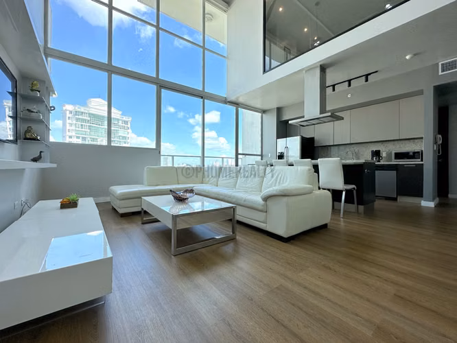 Espacioso LOFT apartamento de 2 recamaras para la venta en Punta Pacifica