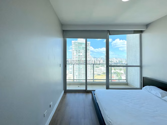 Espacioso LOFT apartamento de 2 recamaras para la venta en Punta Pacifica