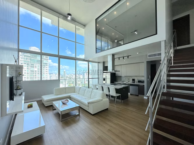 Espacioso LOFT apartamento de 2 recamaras para la venta en Punta Pacifica