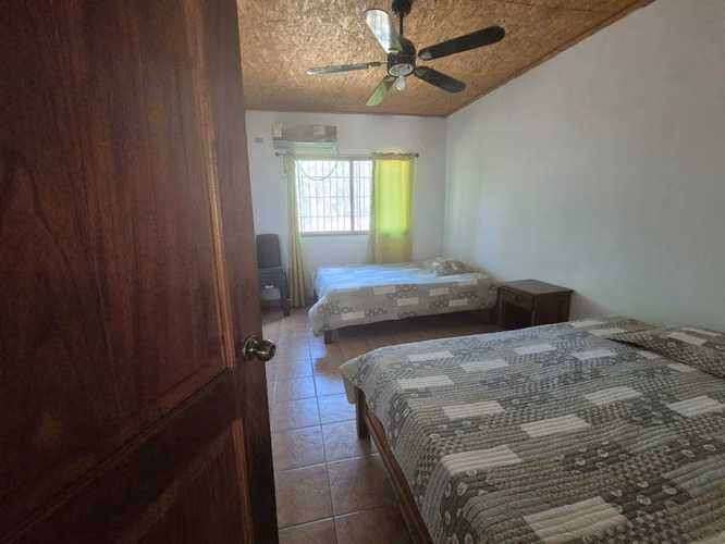 VENDO Playa Corona 100km, Casa una planta 4R3B y árboles hermosos. - Imagen 15