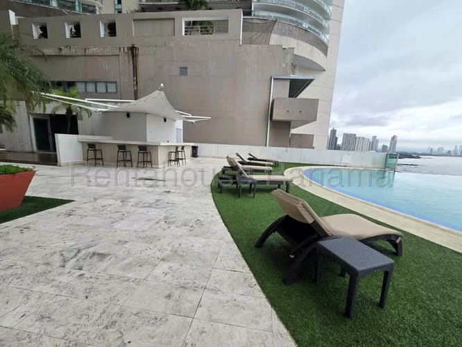 Apartamento en Venta en Oasis on the Bay Punta Pacifica  CIG 266930
