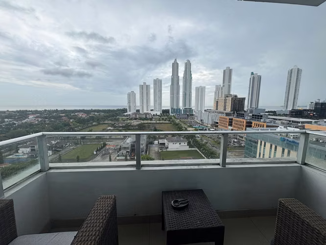 Vendo apartamento Costa del Este