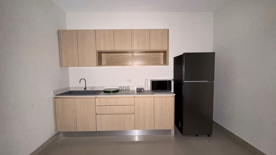 (3)-LOCAL COMERCIAL EN ALQUILER EN LOS ANDES MALL – PANAMÁ