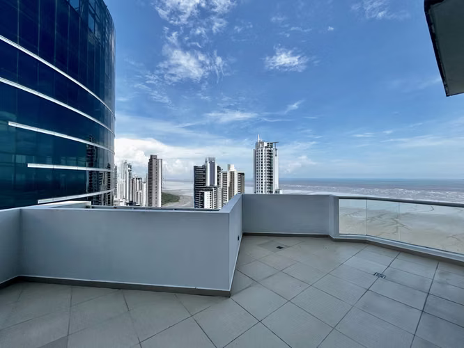 Country Club Costa del Este Amoblado PentHouse Vista al Mar BP