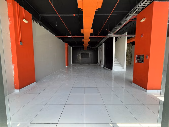 (3)-ALQUILO LOCAL COMERCIAL EN SAN FRANCISCO PANAMÁ – PLAZA 66