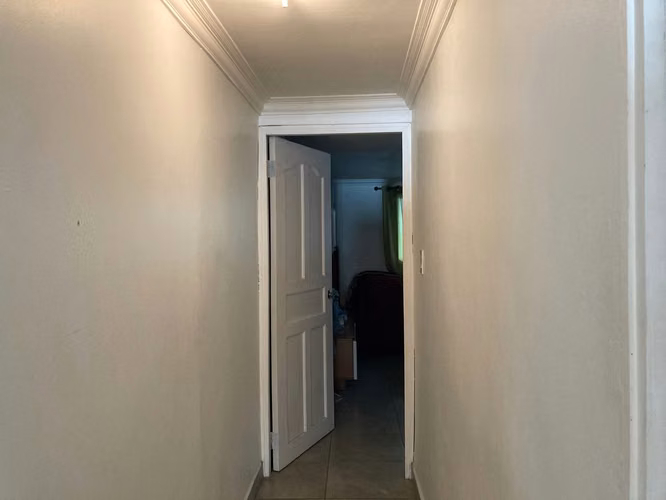 SE VENDE CASA DE 4 REC EN LAS ACACIAS CALLE PRINCIPAL NEGOCIABLE (CAMRO)