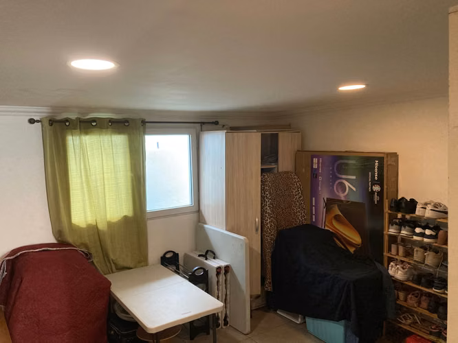 SE VENDE CASA DE 4 REC EN LAS ACACIAS CALLE PRINCIPAL NEGOCIABLE (CAMRO)