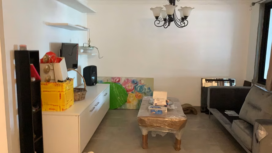 SE VENDE CASA DE 4 REC EN LAS ACACIAS CALLE PRINCIPAL NEGOCIABLE (CAMRO)