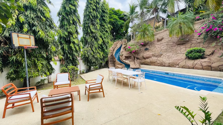 Venta de casa en Altos de Panamá AK