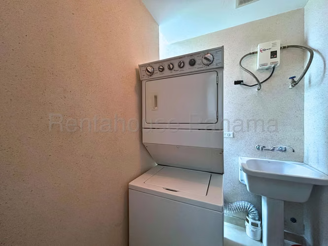 Venta de apartamento en Costa del Este AK