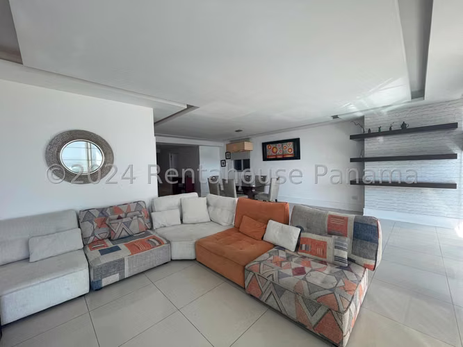 Venta de apartamento en San Francisco AK - Imagen 2