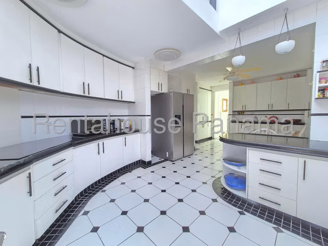 Venta de casa en Betania AK