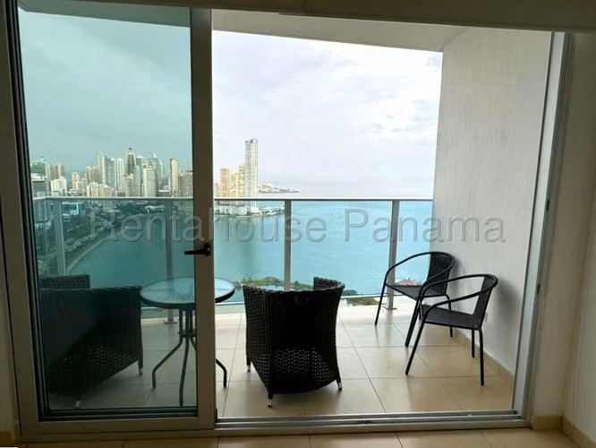 Se Vende Apartamento en Avenida Balboa YDU - Imagen 3