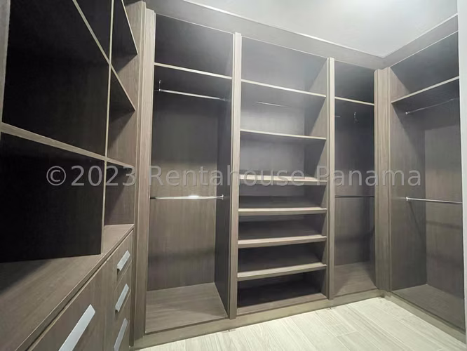 Venta de apartamento en Costa del Este AK