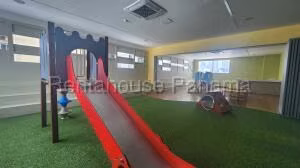 Alquiler de Apartamento con 71m2 en El Cangrejo PH Van Gogoh 26-8450SR