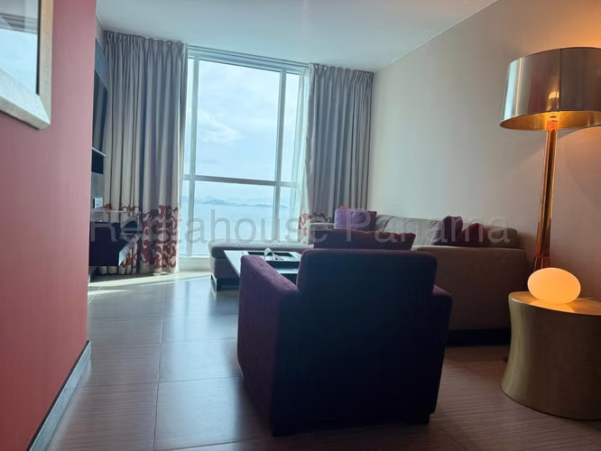 Apartamento en Alquiler en Avenida Balboa MPM 26-8441