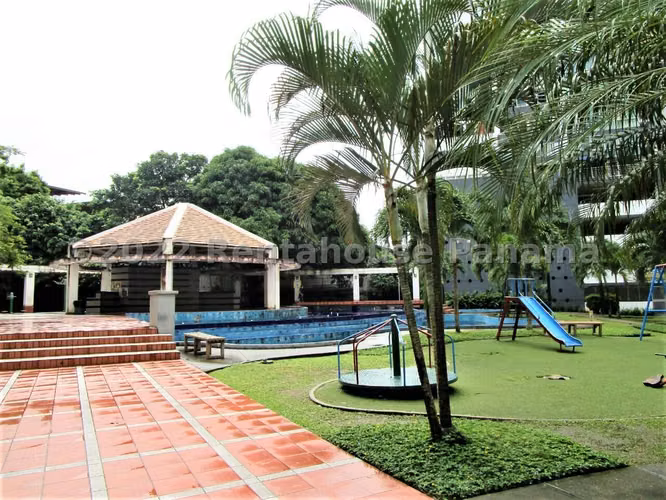 Apartamento en Venta en Pueblo Nuevo MPM 26-8482