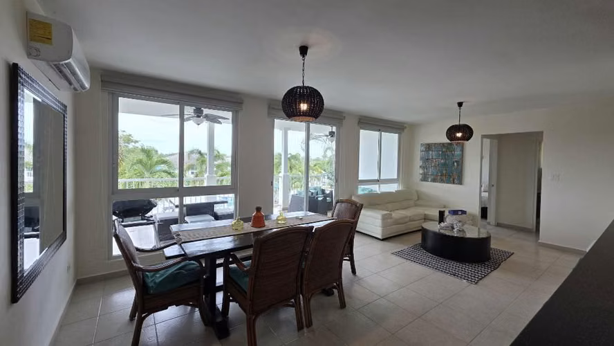OPORTUNIDAD  de Inversión  en Playa Bijao Apartamento  Se Vende $270,0000