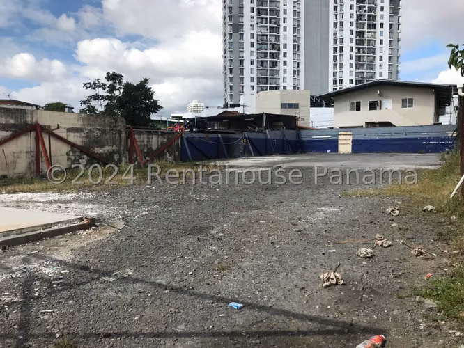 Sale of Land in Parque Lefevre Lot 54-13 ANL