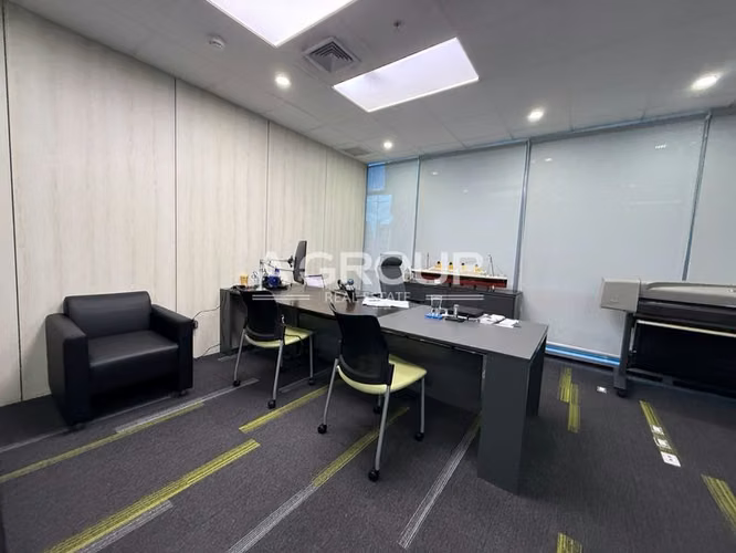 Office Plex 71 - Santa Maria - Se Alquila Oficina Amoblado