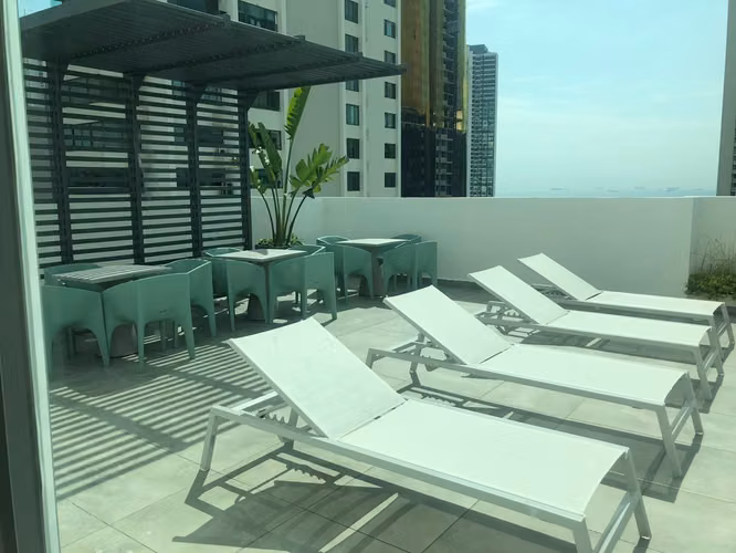 Venta de Apartamento en Bellavista Ph Lemon Tower CCO