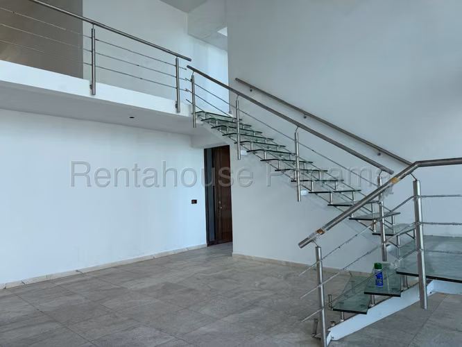 Venta de Apartamento en Punta Pacifica Ph Aqualina CCO