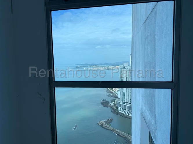 Venta de Apartamento en Punta Pacifica Ph Aqualina CCO