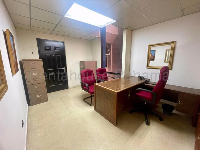 Consultorio Médico en Venta en San Fernando Norte Via España CIG254967