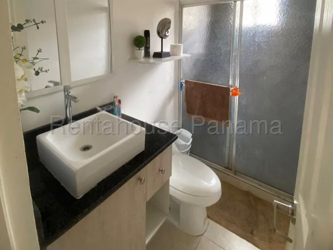 Alquilo Casa en chame OF 26-8492
