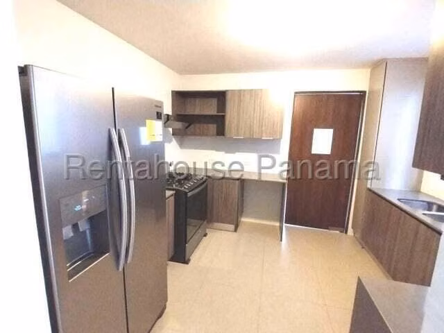 Vendo Casa en Brisas Del Golf PH GARDENIAS OF 26-5098