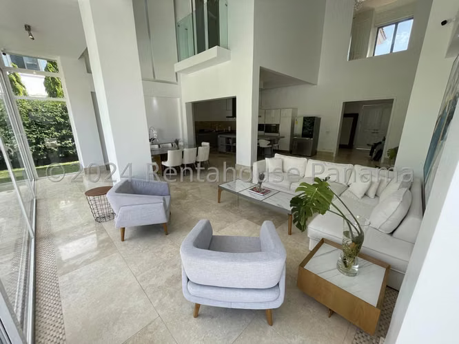 Vendo Casa en Santa Maria fairway estate OF 26-3180