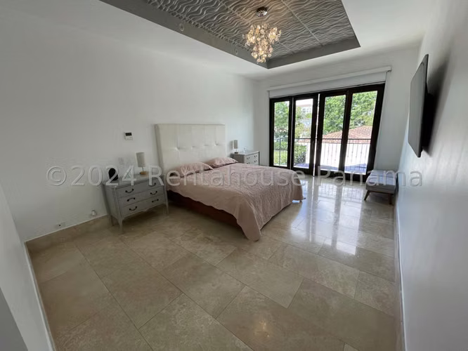 Vendo Casa en Santa Maria fairway estate OF 26-3180