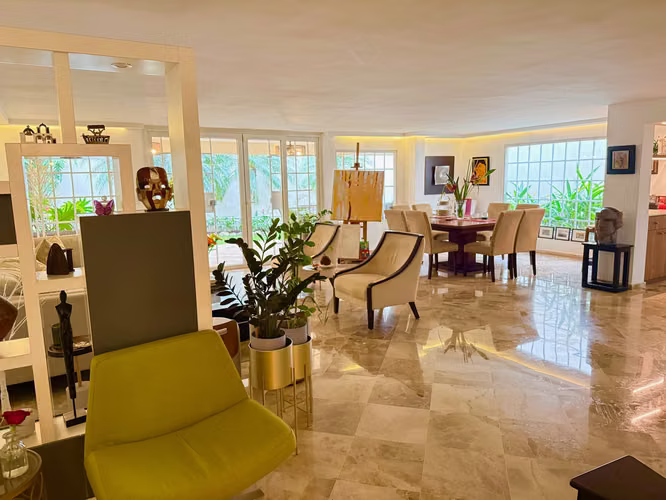 Casa en Venta: Altos del Golf – Máxima Seguridad sin Costo de Mantenimiento