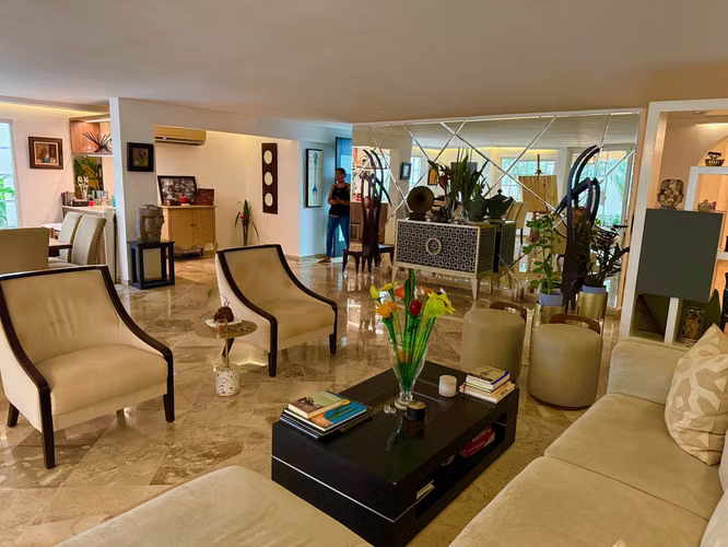 Casa en Venta: Altos del Golf – Máxima Seguridad sin Costo de Mantenimiento