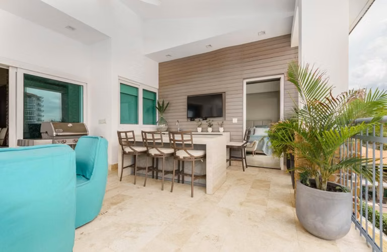 Punta Barco – Vista al Mar – 308mts2 – 595,000