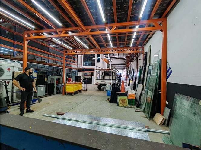 Bodega Parque Lefevre Venta - Imagen 8