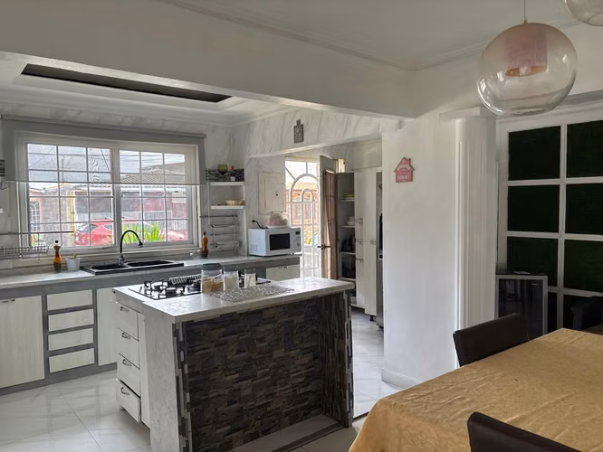 CASA EN VENTA EN VILLAS DEL MEDITERRANEO DON BOSCO REMODELADA (CAMRO)