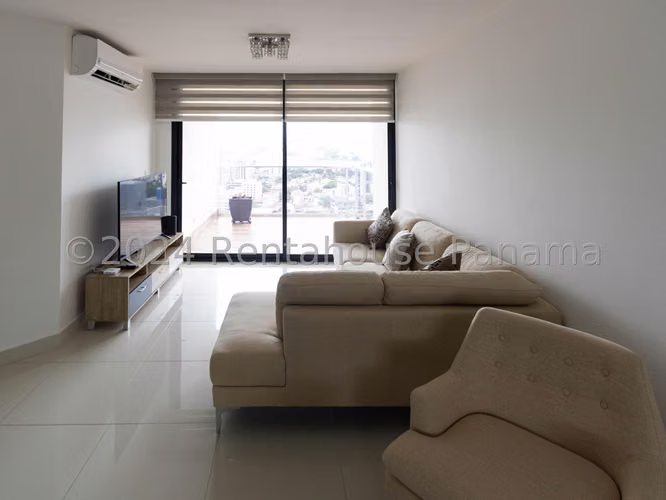 Se Vende Apartamento en El Cangrejo LA25-1659