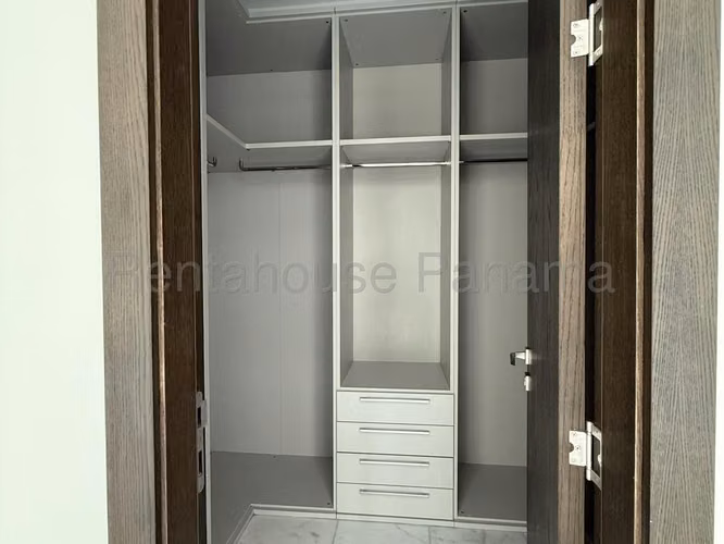 Apartamento de alquiler en Paitilla MPM# 26-8446