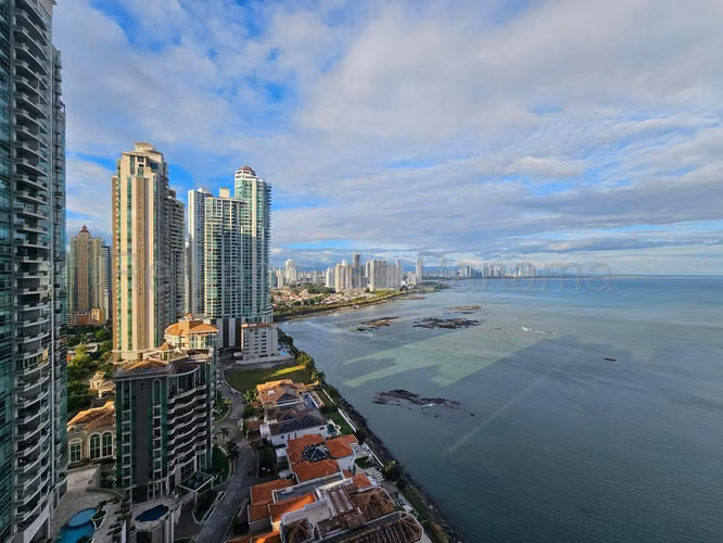 VENTA DE APARTAMENTO PUNTA PACIFICA GM