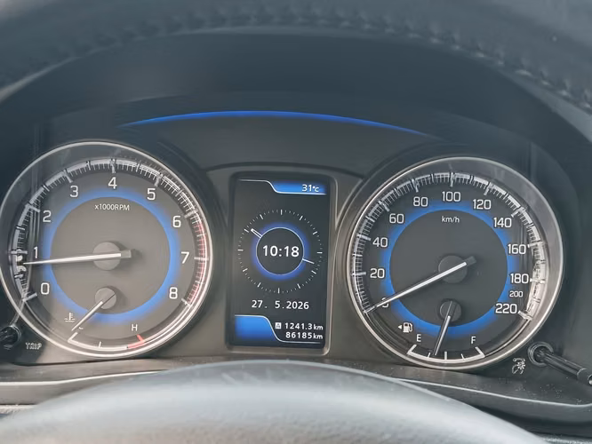 Suzuki Baleno 2018 Manual