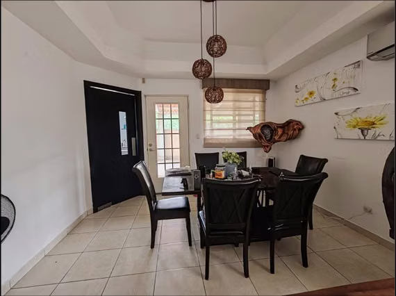 VENTA CASA VILLA LUCRE - Imagen 2