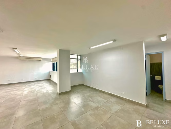 ALQUILER DE OFICINA EN CALLE 50, PH FRONTENAC, BELLA VISTA (10)