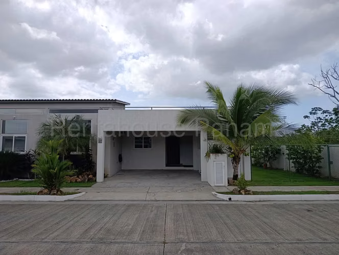 Rental House in Costa Sur KC
