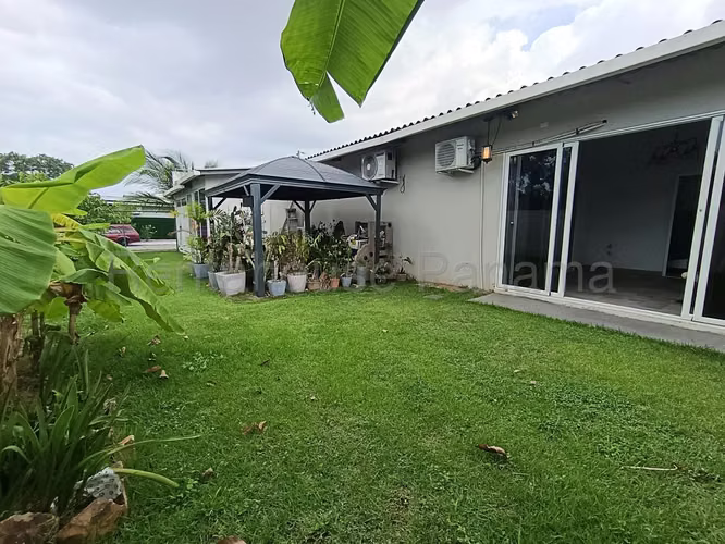 Alquiler de Casa en Costa Sur KC