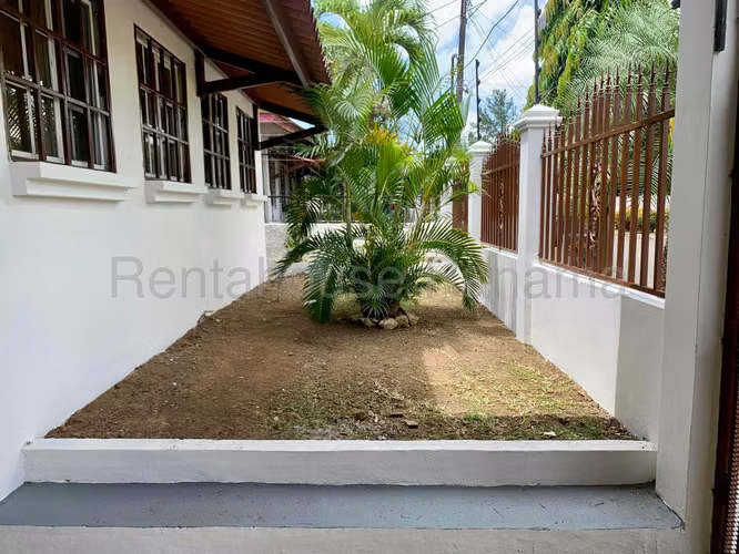 Alquiler de Apartamento en Hato Pintado KC