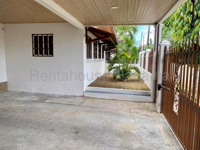 Alquiler de Apartamento en Hato Pintado KC